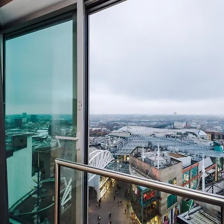 Luxury Right In The Centre! Incredible Panoramic Views! Ideal For Professionals Staying In Birmingham! Perfect For Long Stays! Apartment Birmingham
